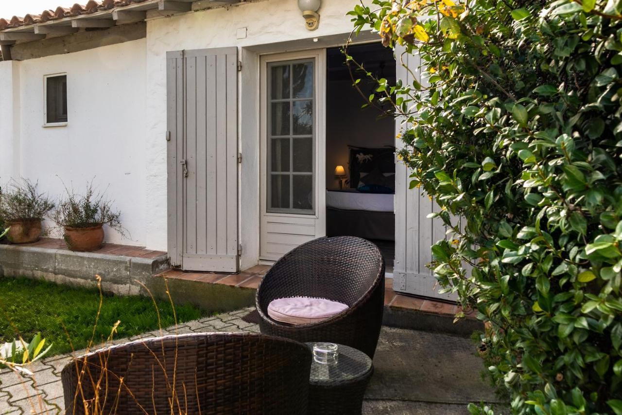 Hotel Mas Des Barres Saintes-Maries-de-La-Mer Exterior foto